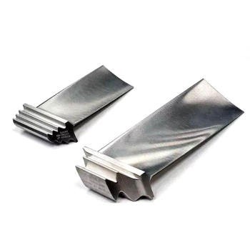 Lâminas de turbina a gás de titânio superliga